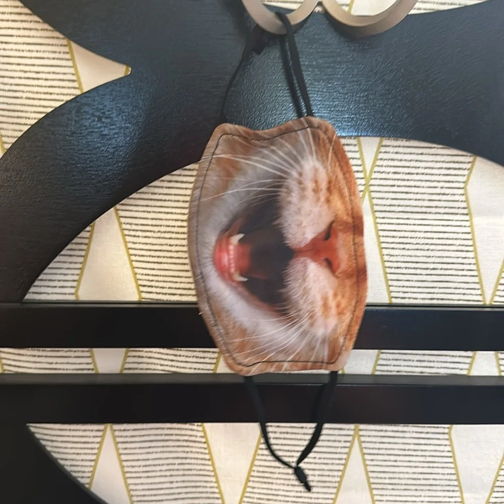 Orange Cat FACE MASK Reusable Washable Unisex Face Cover. Unused.